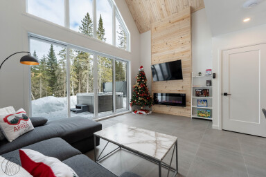 Nature,, Interior Design, Living Room, Computer Hardware, Monitor, Screen, Home Decor