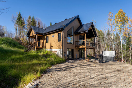 Nature,, Housing, Cottage, House, Outdoors, Bench, Scenery