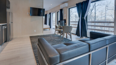 Chalet, Design D'intérieur, Salon, Sol, Revêtement De Sol, Canapé, Décoration D'intérieur