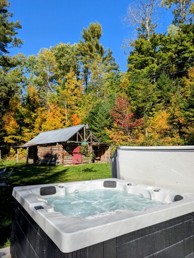 Cottage, Tub, Hot Tub, Nature, Outdoors, Scenery