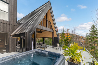 Canada, Interior Design, Tub, Hot Tub, Chair, Plant, Tree