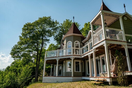 Chalet, Chalet, Logement, Chaise, Paysage, Banc, Bureau