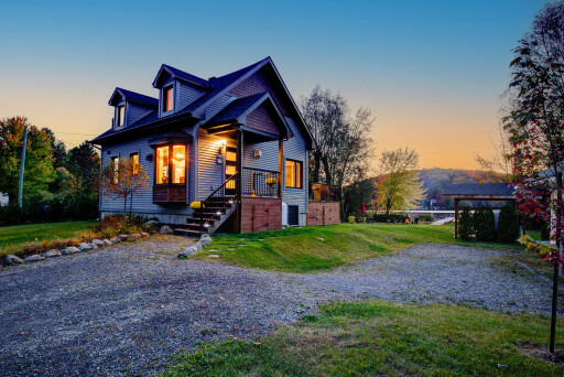 Nature,, Outdoors, Shelter, Gravel, Grass, Housing, Hut