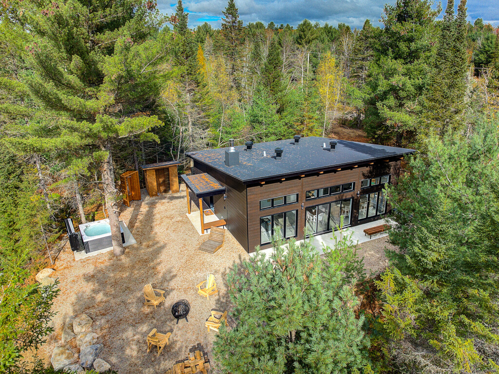 Nature,, Building, Outdoors, Scenery, Tree, Cottage, Chair