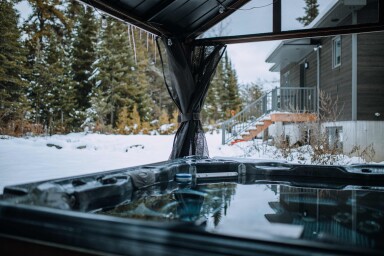 Cottage, Hot Tub, Tub, Architecture, Building, Outdoors, Shelter