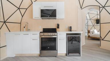 Canada, Indoors, Interior Design, Kitchen, Microwave, Oven, Floor