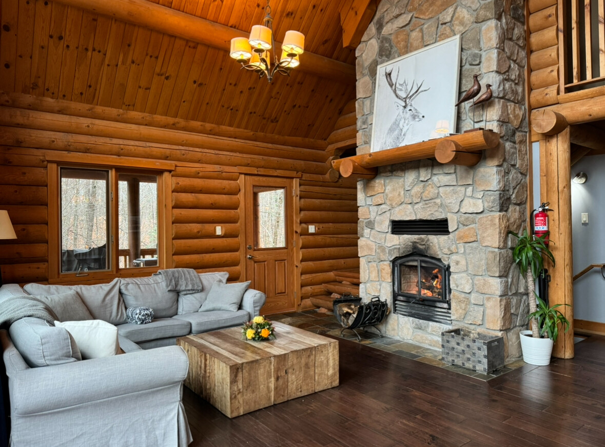Chalet des Pionniers, chalet à louer à Labelle dans les Laurentides
