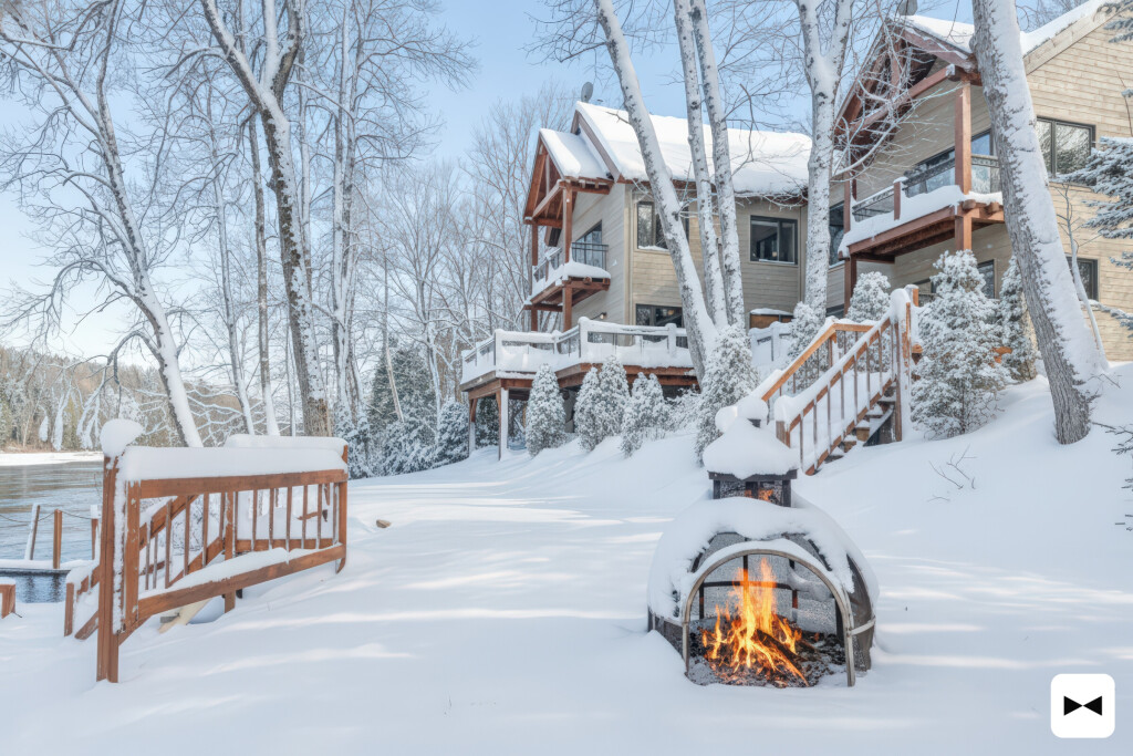 Nature,, Neighborhood, Crib, Nature, Outdoors, Resort, Housing