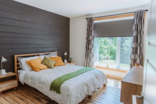 Chambre #2 au rez-de-jardin