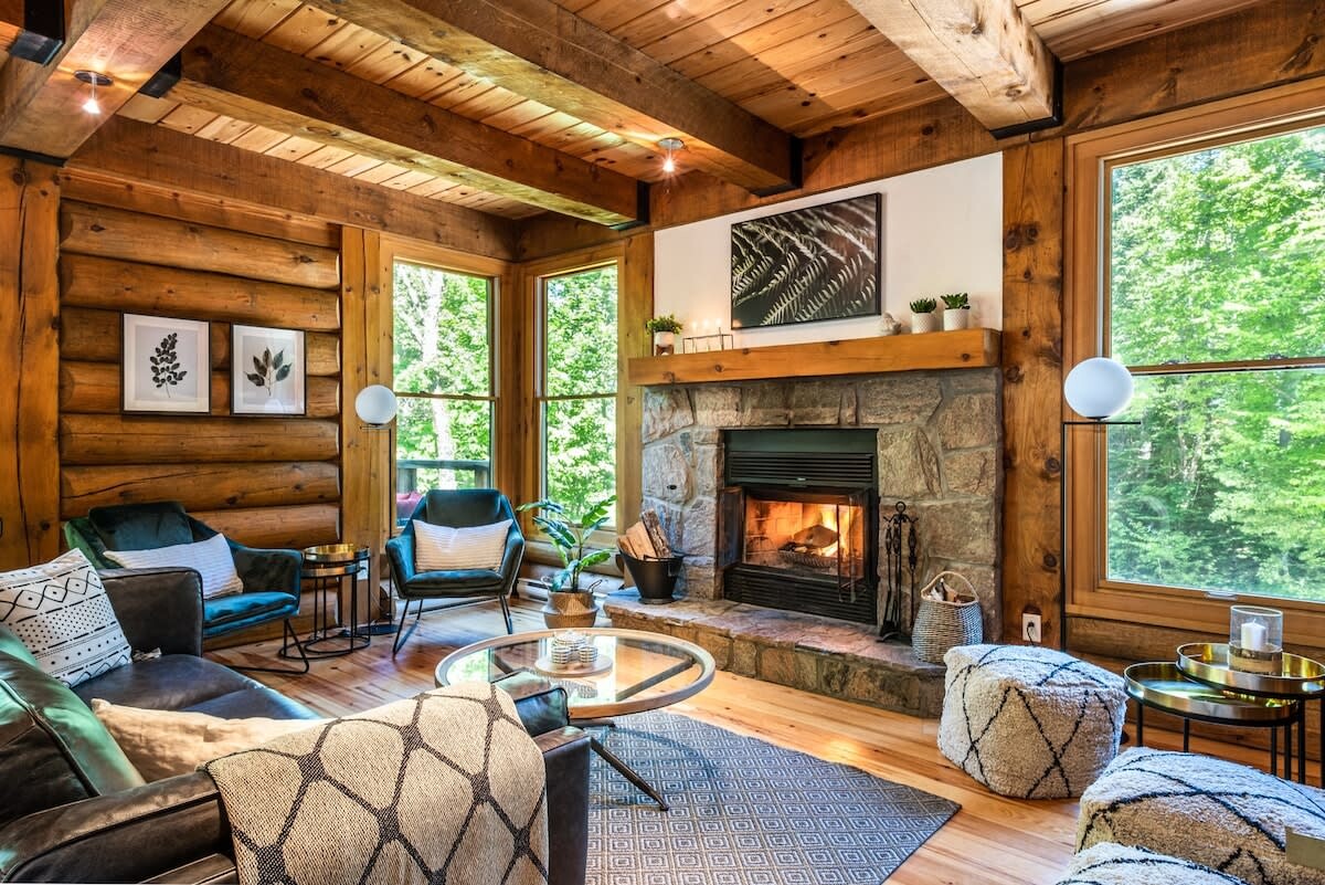 EKO-59, chalet à louer à Lac-Supérieur dans les Laurentides
