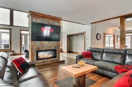 Chalet, Salon, Design D'intérieur, Canapé, Table Basse, Cheminée, Décoration D'intérieur