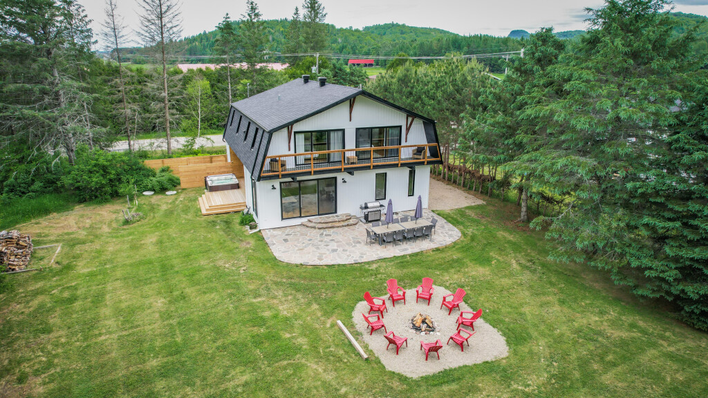Nature, Chalet, Chaise, Extérieur, Lampe, Herbe, Arbre