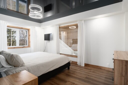 Chambre #2 à l'étage