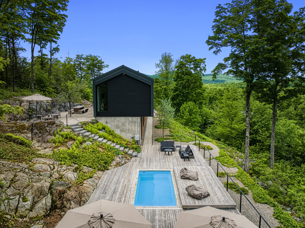 Nature,, Pool, Water, Swimming Pool, Outdoors, Scenery, Backyard