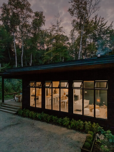 Canada, Personne, Porte, Design D'intérieur, Passerelle, Arbre, Logement