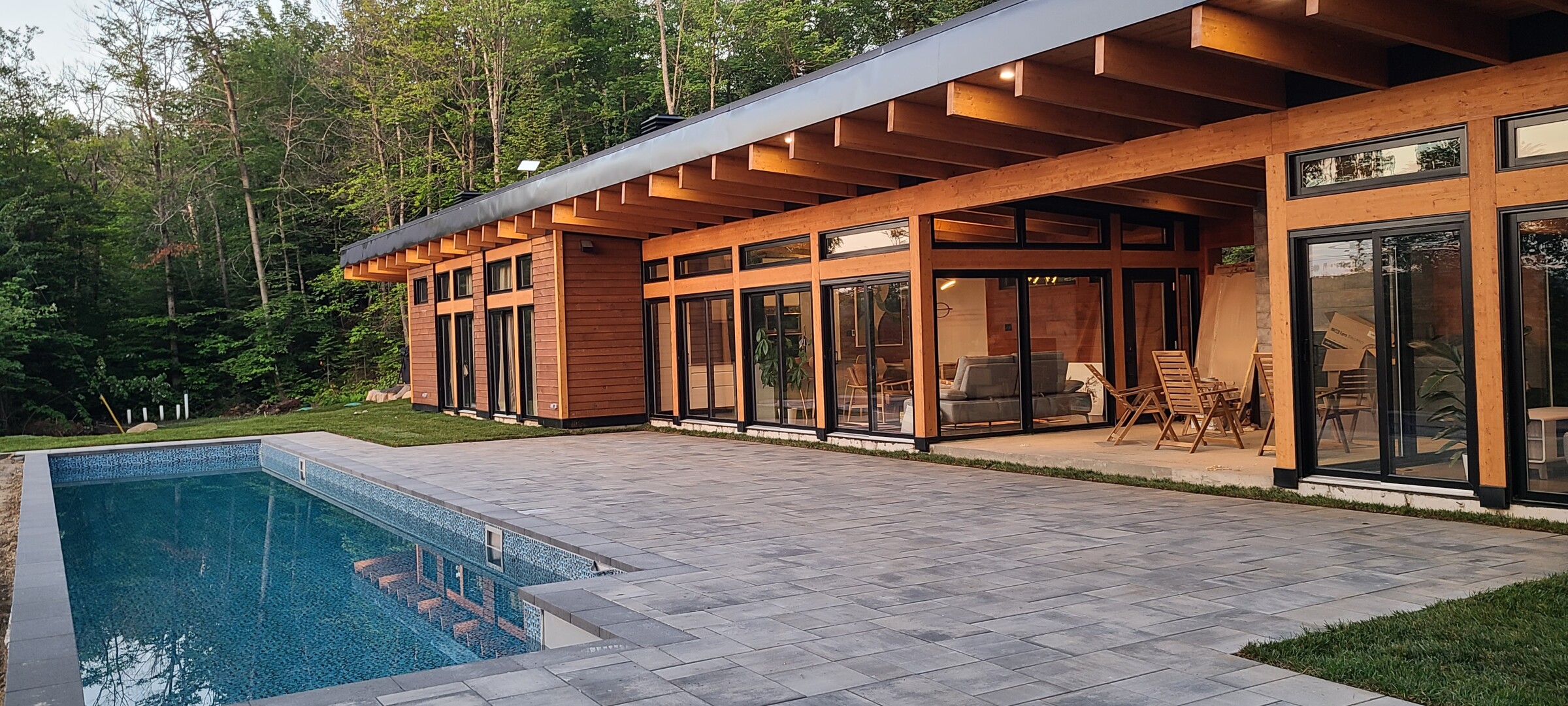 Le Retreat Piscine & Spa, chalet à louer dans Lanaudière