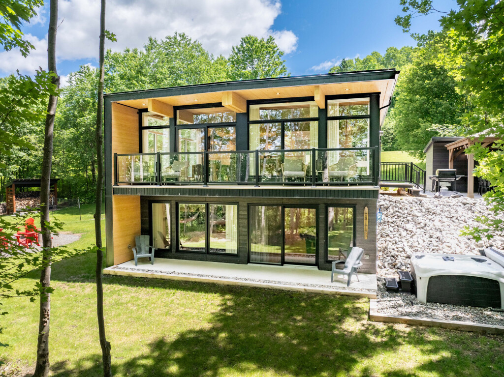 Nature, Design D'intérieur, Chaise, Porte, Porte-Fenêtre, Logement, Herbe