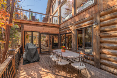Cottage, Interior Design, Wood, Housing, Chair, Lamp, Hardwood