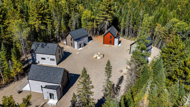 Québec, Outdoors, Building, Housing, Aerial View, House, Driveway