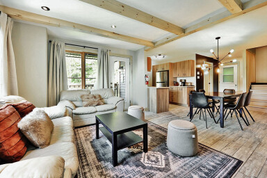 Canada, Home Decor, Furniture, Table, Interior Design, Dining Room, Dining Table