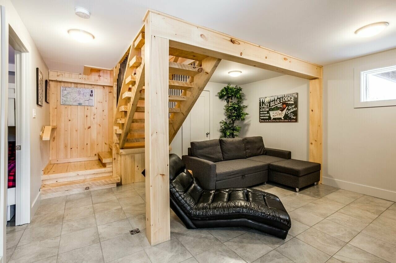 Escalier mezzanine Log Home