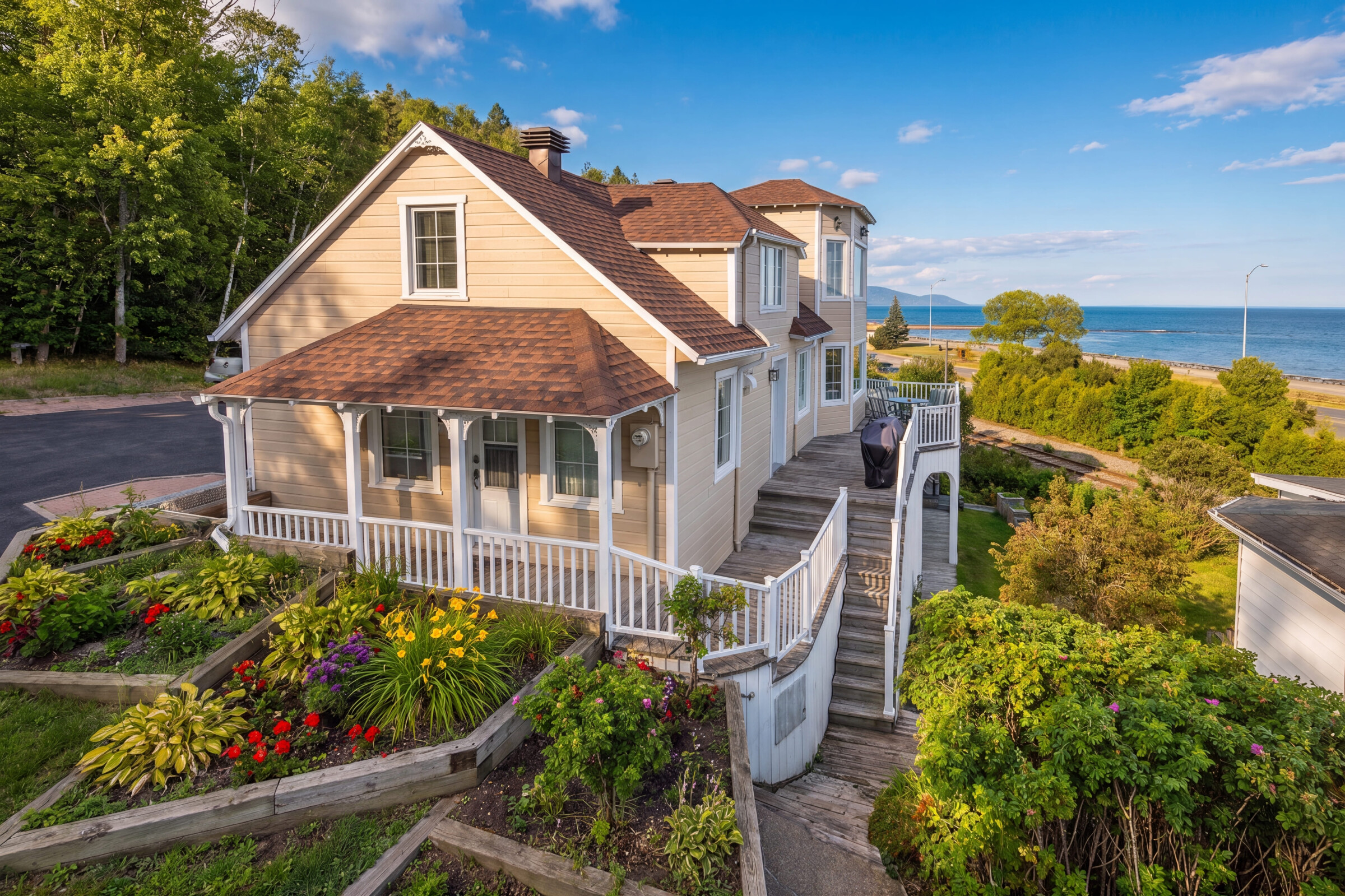 Le Phare-du-Quai, chalet à La Malbaie près du Casino