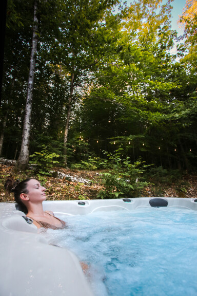 Nature,, Bathing, Tub, Hot Tub, Face, Head, Person