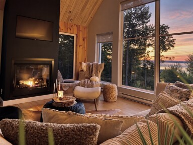 Québec, Indoors, Interior Design, Fireplace, Living Room, Home Decor, Cushion