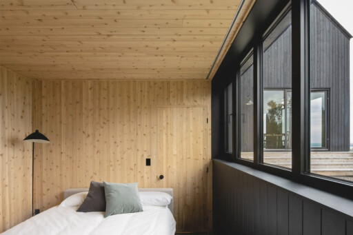 CHAMBRE 2 · REZ-DE-JARDIN · 1 LIT QUEEN