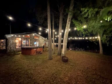 Cottage, Urban, Outdoors, Nature, Architecture, Building, Housing