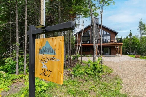 Nature,, Vegetation, Housing, House, Outdoors, Woodland, Mailbox