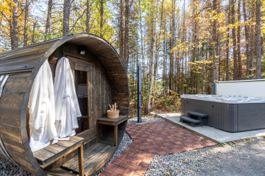 Québec, Baignoire, Bain À Remous, Abri, Design D'intérieur, Logement, Baignade