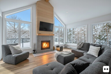 Chalet, Cheminée, Mobilier, Salon, Design D'intérieur, Canapé, Table