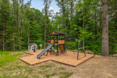 Canada, Aire De Jeux Extérieure, À L'extérieur, Aire De Jeux, Herbe, Sac À Main, Nature