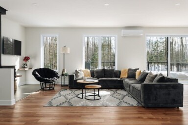 Québec, Home Decor, Furniture, Living Room, Table, Couch, Interior Design