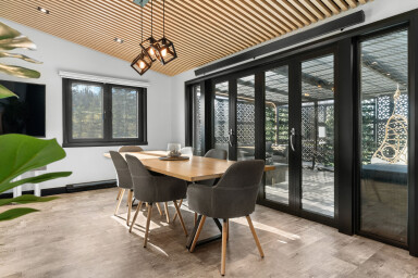 Québec, Interior Design, Door, French Window, Chair, Dining Room, Table