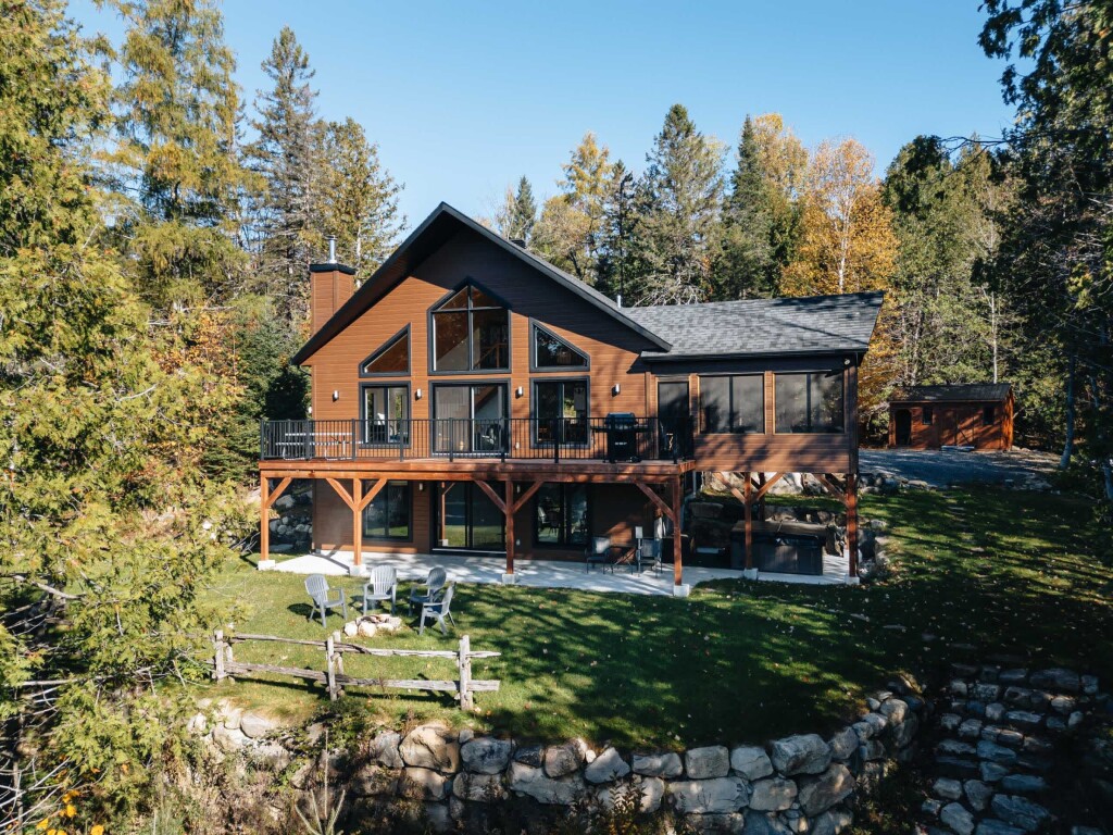 Nature,, Housing, Chair, Scenery, House, Cottage, Person